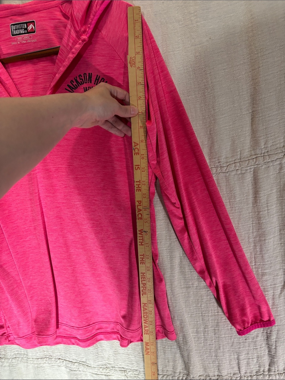 Outfitter Trading Co Jackson Hole WYWomen's Hot Pink Hooded Long-Sleeve Pullover - Picture 6 of 9